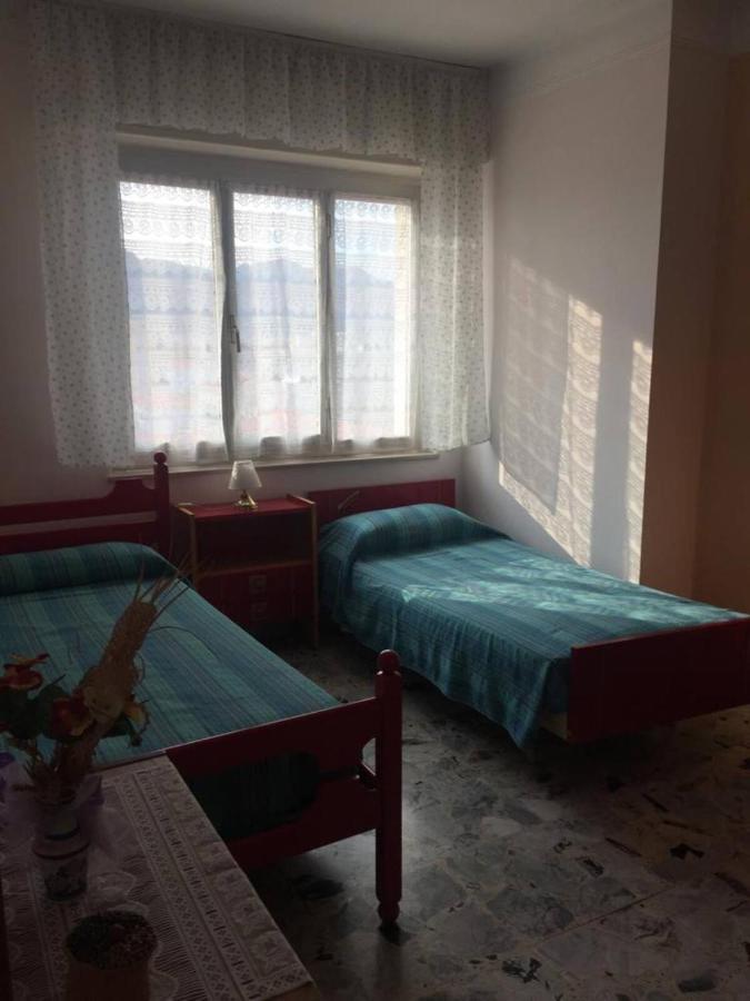 Appartement A Due Passi Dal Mare à Vallecrosia Extérieur photo