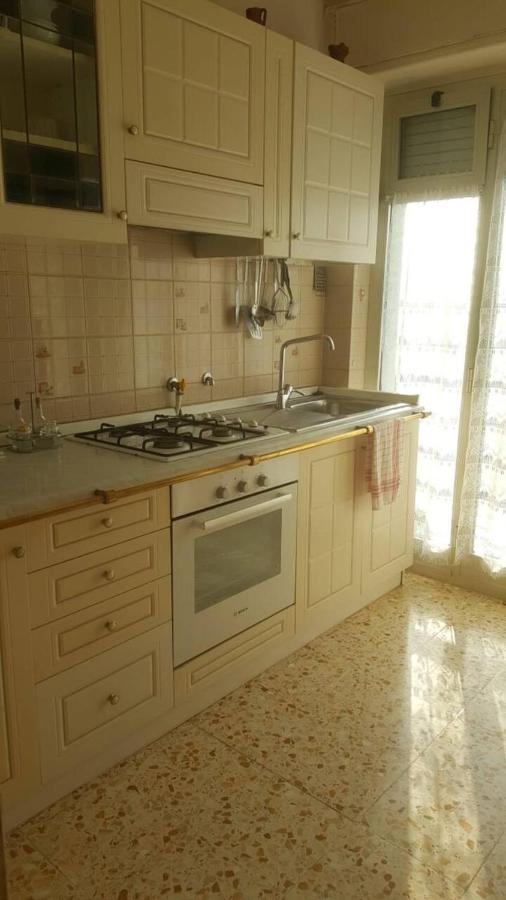 Appartement A Due Passi Dal Mare à Vallecrosia Extérieur photo