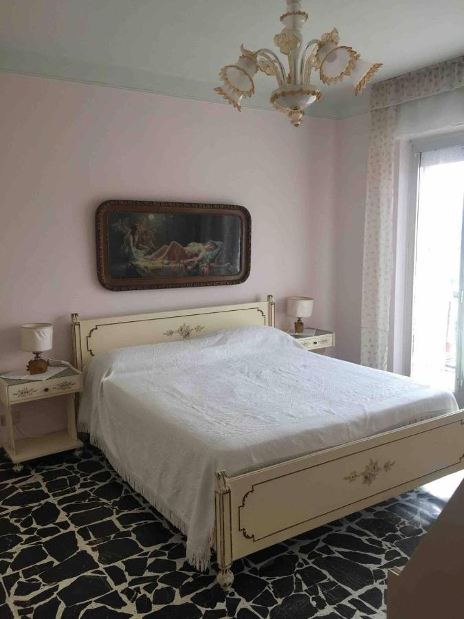 Appartement A Due Passi Dal Mare à Vallecrosia Extérieur photo